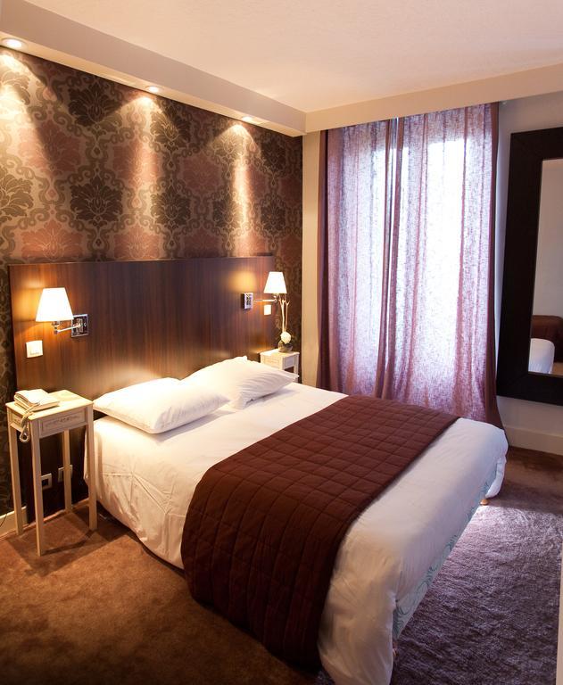 Hotel Les Negociants Valence  Bagian luar foto