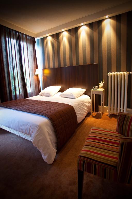 Hotel Les Negociants Valence  Bagian luar foto