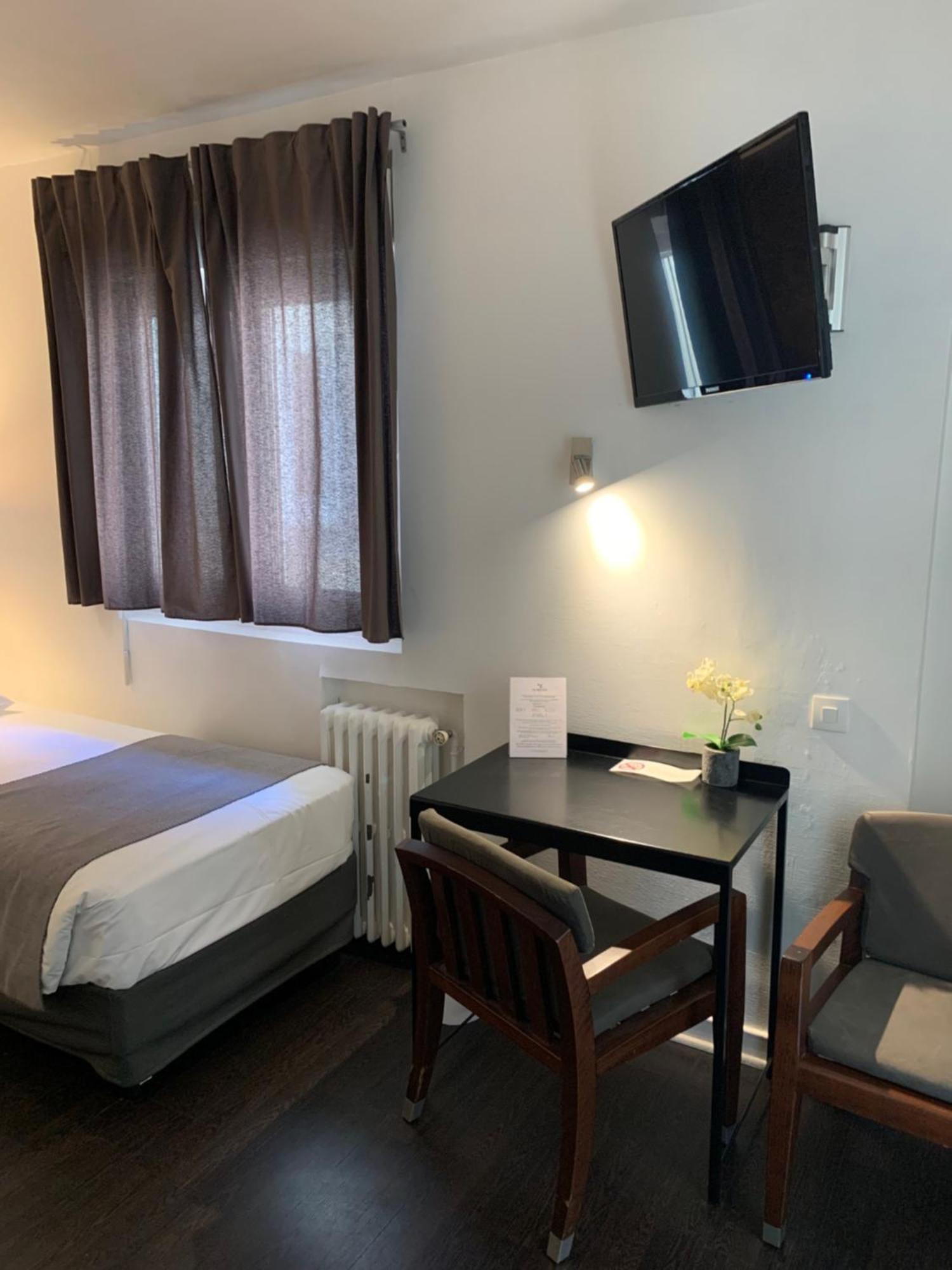 Hotel Les Negociants Valence  Bagian luar foto